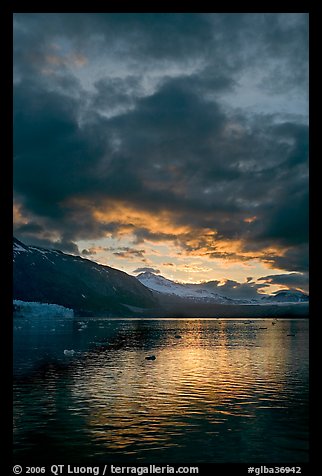 Margerie Glacier, Mount Eliza and Tarr Inlet at sunset. Glacier Bay National Park, Alaska, USA.