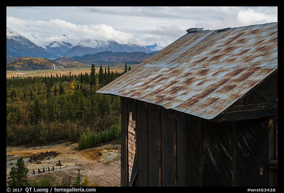 Mill above Nabesna River Valley. Wrangell-St Elias National Park (color)