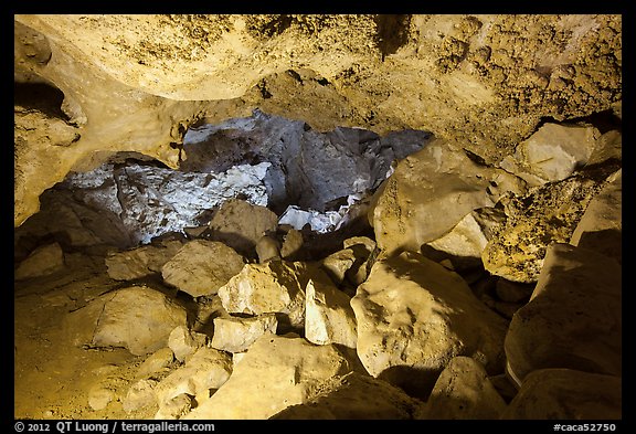 Huge rocks from collapsed ceiling. Carlsbad Caverns National Park (color)