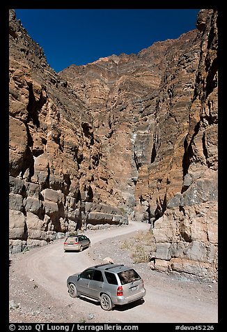 Cars in narrows, Titus Canyon. Death Valley National Park, California, USA.