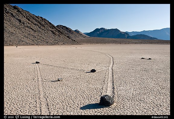 Moving rocks and non-linear tracks, the Racetrack. Death Valley National Park, California, USA.