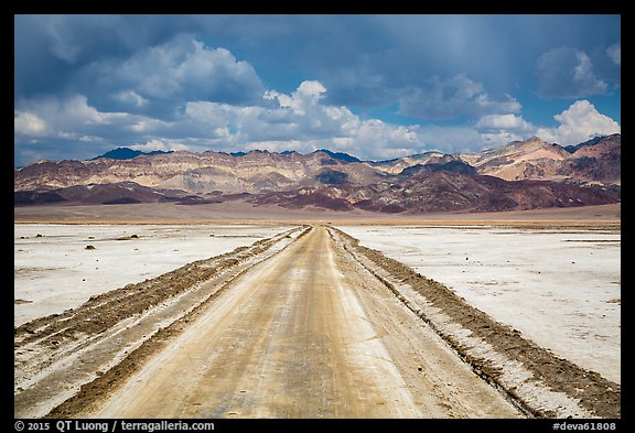 West Side Road crossing Salt Pan. Death Valley National Park, California, USA.