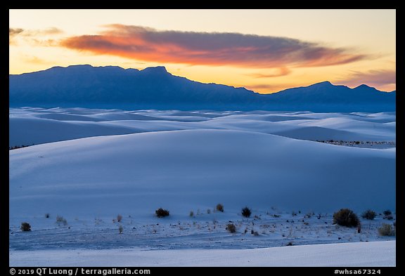Dunes, Andres Mountains, and cloud at sunset. White Sands National Park (color)