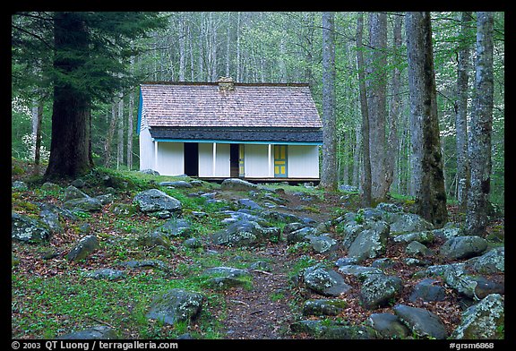 Alfred Reagan saddlebag house, Tennessee. Great Smoky Mountains National Park, USA.