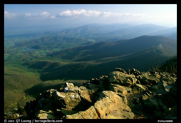 Panorama from Little Stony Man, early morning. Shenandoah National Park (color)