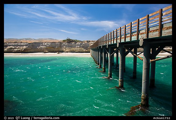 Pier, Bechers Bay, Santa Rosa Island. Channel Islands National Park (color)