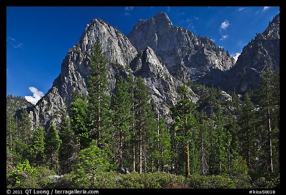 Avalanche Peak and Grand Sentinel raising from Cedar Grove valley. Kings Canyon National Park, California, USA.