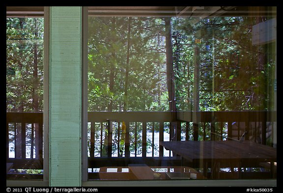 South Forks of the Kings River, Cedar Grove Lodge window reflexion. Kings Canyon National Park, California, USA.