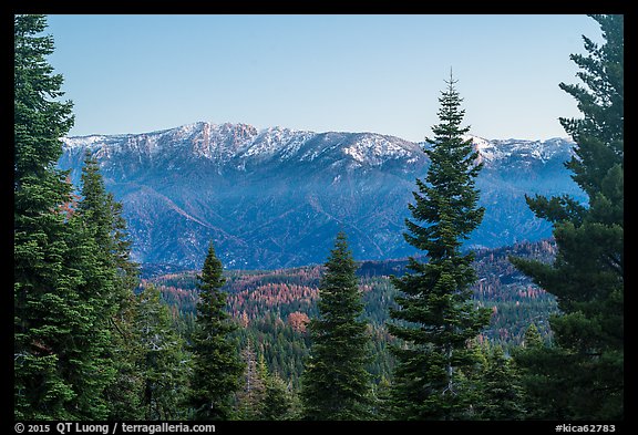Tombstone Ridge from Kings Canyon Overlook. Kings Canyon National Park (color)