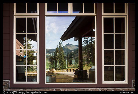 Brokeoff Mountain, Visitor Center window reflexion. Lassen Volcanic National Park (color)