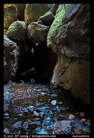 Stream and boulders, Bear Gulch Lower Cave. Pinnacles National Park (color)