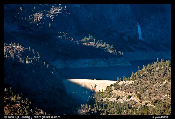 O'Shaughnessy Dam, Hetch Hetchy Reservoir, and Wapama falls. Yosemite National Park (color)