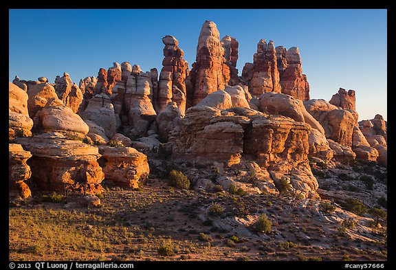 Dollhouse spires at sunrise, Maze District. Canyonlands National Park (color)