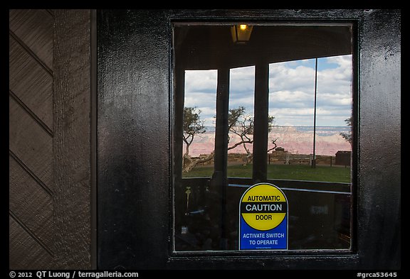 South Rim, El Tovar Hotel window reflexion. Grand Canyon National Park, Arizona, USA.