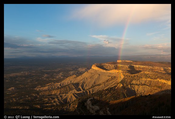 Rainbow over North Rim, sunset. Mesa Verde National Park, Colorado, USA.