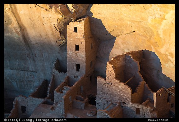 Last light on Tower of Square Tower House. Mesa Verde National Park (color)