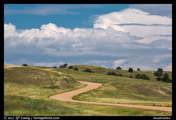 Sage Creek Rim Road. Badlands National Park, South Dakota, USA.