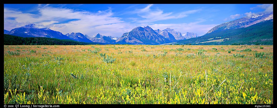 Prairie and mountains. Glacier National Park (color)