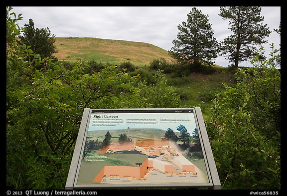 Interpretive sign, hills. Wind Cave National Park (color)