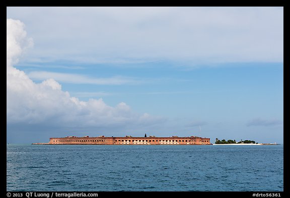 Fort Jefferson and Garden Key seen from the West. Dry Tortugas National Park, Florida, USA.