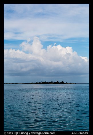 Long Key and cloud. Dry Tortugas National Park (color)