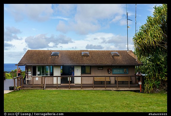 Kipahulu Visitor Center. Haleakala National Park (color)