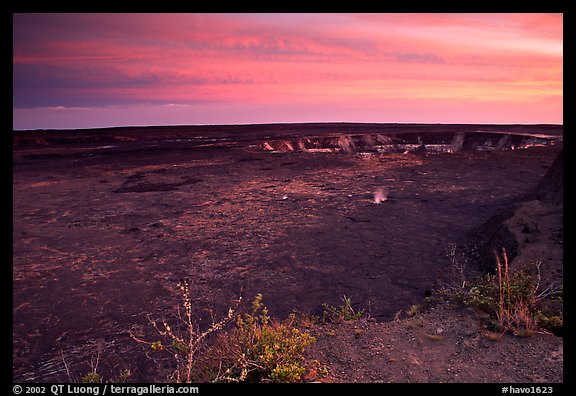 Kilauea caldera at sunset. Hawaii Volcanoes National Park, Hawaii, USA.