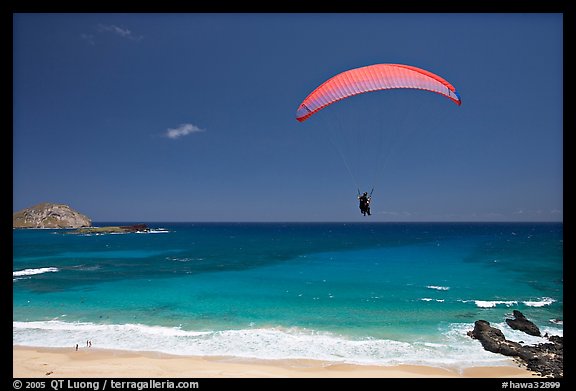 Paragliding above Makapuu Beach. Oahu island, Hawaii, USA (color)