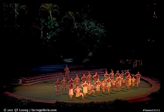 Maori dancers. Polynesian Cultural Center, Oahu island, Hawaii, USA (color)