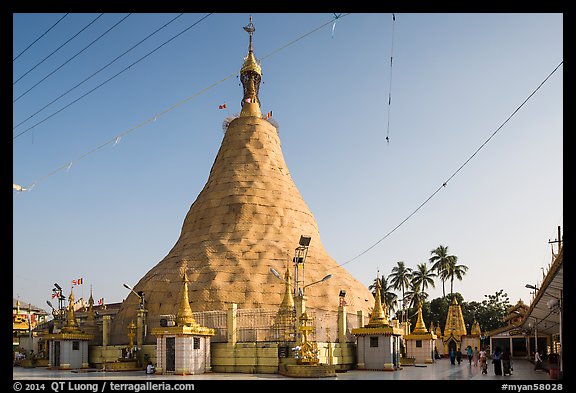 Botataung Pagoda. Yangon, Myanmar (color)