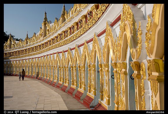 U Min Thonze pagoda, Sagaing. Myanmar (color)