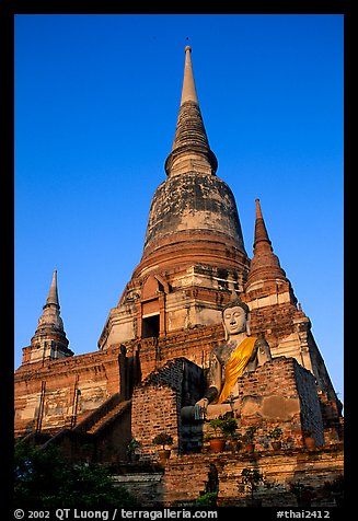 Wat Chai Mongkon. Ayutthaya, Thailand (color)