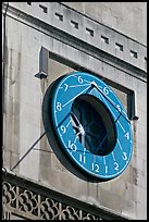 Sundial, Westminster Abbey. London, England, United Kingdom (color)