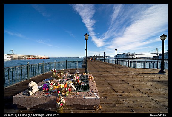 Makeshift memorial on pier seven. San Francisco, California, USA (color)