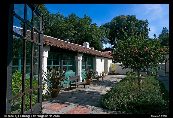 Courtyard, Allied Arts Guild. Menlo Park,  California, USA (color)