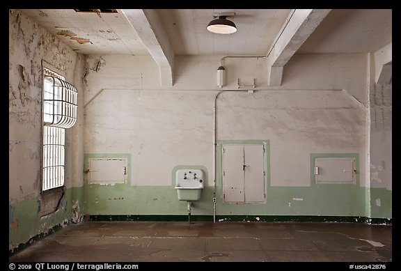 Lavatory and walls in main block, Alcatraz prison. San Francisco, California, USA (color)