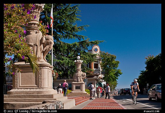 Main street and park, Sausalito. California, USA (color)