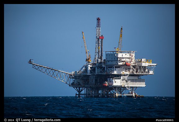 Offshore oil rig. California, USA (color)