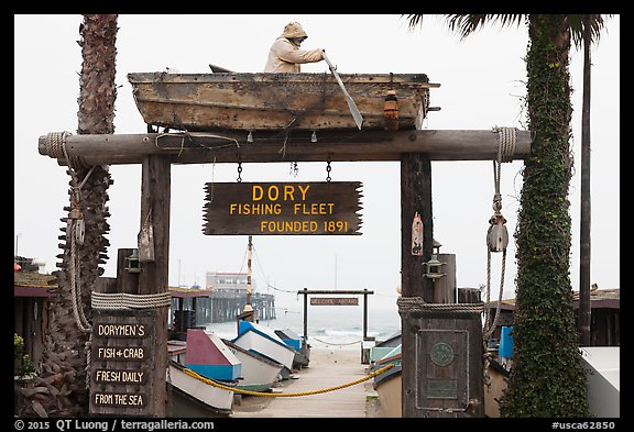 Dory Fishing Fleet fishing cooperative. Newport Beach, Orange County, California, USA (color)