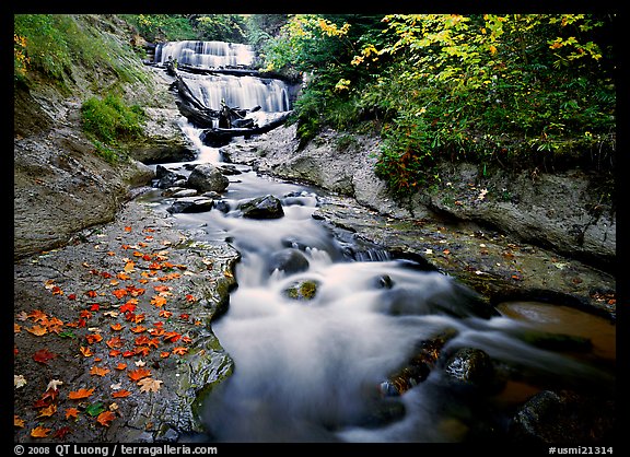 Sable falls in autumn, Pictured Rocks National Lakeshore. Upper Michigan Peninsula, USA