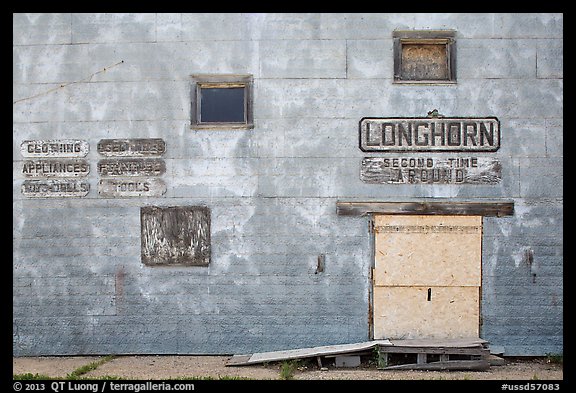 Longhorn store, Scenic. South Dakota, USA