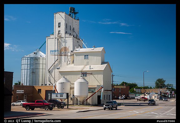 Main street with grain silo, Belle Fourche. South Dakota, USA