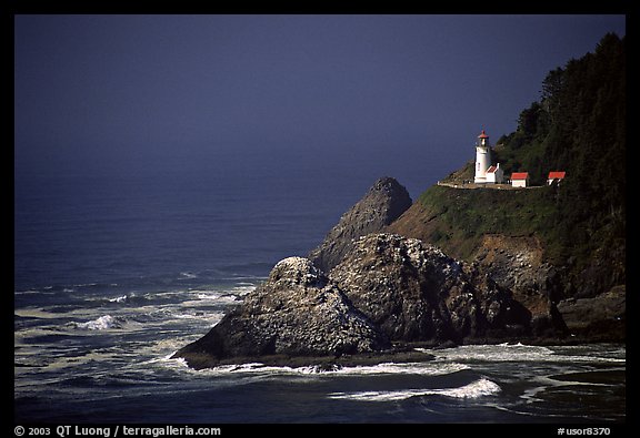 Lighthouse at Haceta Head, afternoon. Oregon, USA (color)