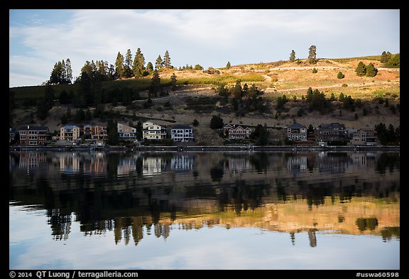 Houses reflected in Lake Chelan. Washington (color)