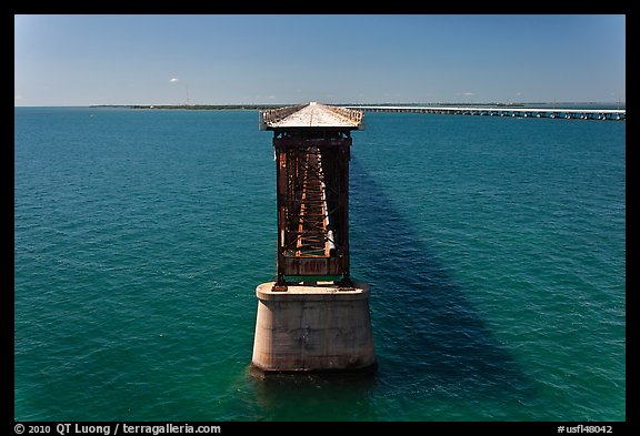 Abandonned bridge, Bahia Honda Channel. The Keys, Florida, USA (color)