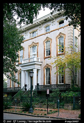Mansion, historical district. Savannah, Georgia, USA