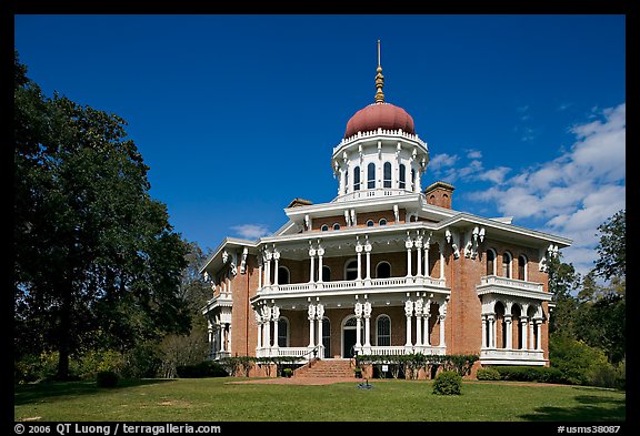 Longwood, an unfinished mansion with an octogonal shape. Natchez, Mississippi, USA