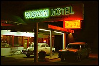 Motel with classic American cars, Holbrook. Arizona, USA ( color)