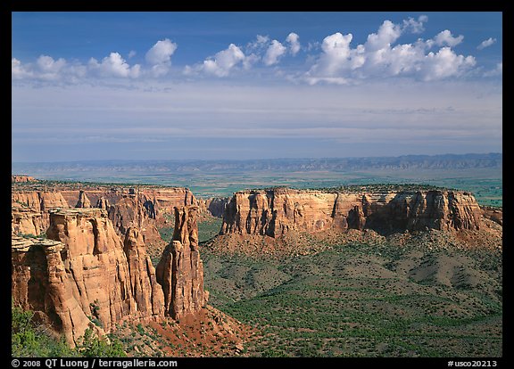 Mesas, Monument Canyon view. USA (color)
