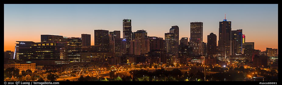 Skyline at dawn. Denver, Colorado, USA (color)